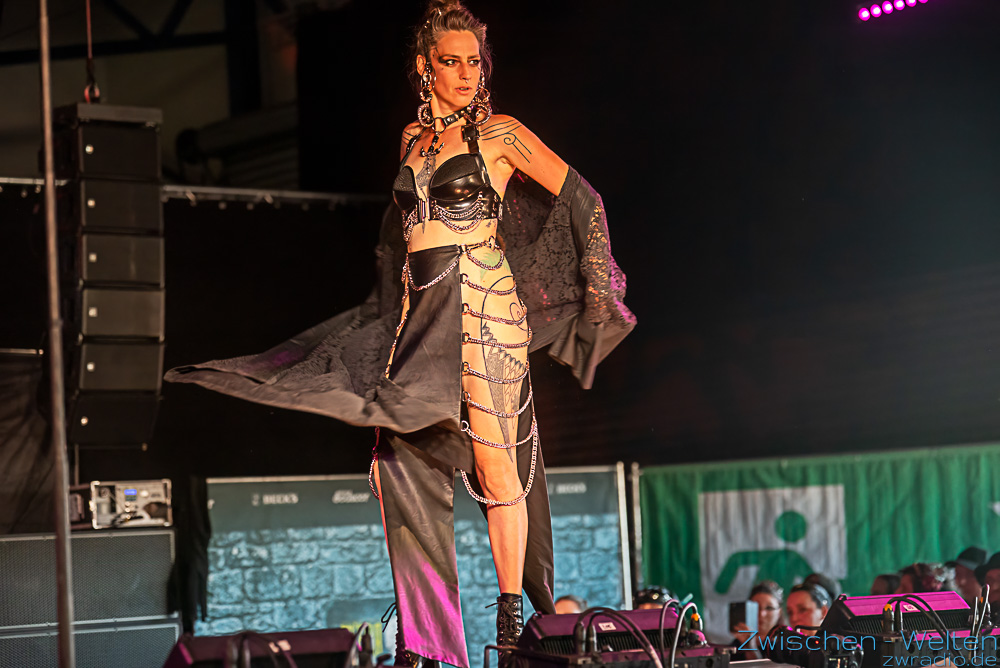 M'era Luna 2026 Fashion Show - Manufaktur Herzblut
