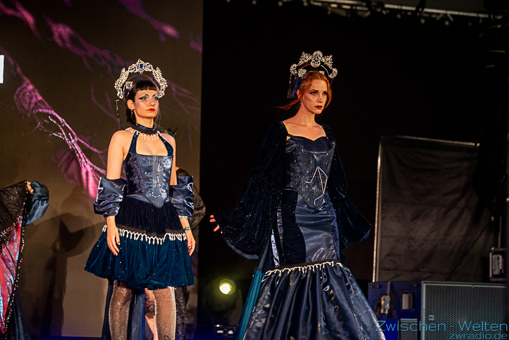 M'era Luna 2026 Fashion Show - Mondmädchen
